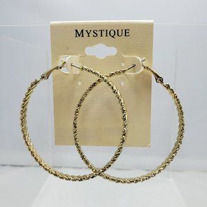 Mystique gold metal hammered hoop earring